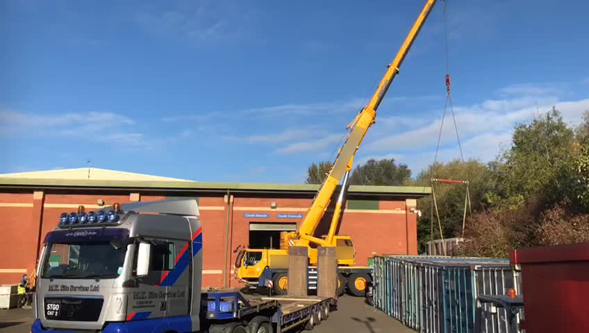 Rotherham crane lift — load appearing