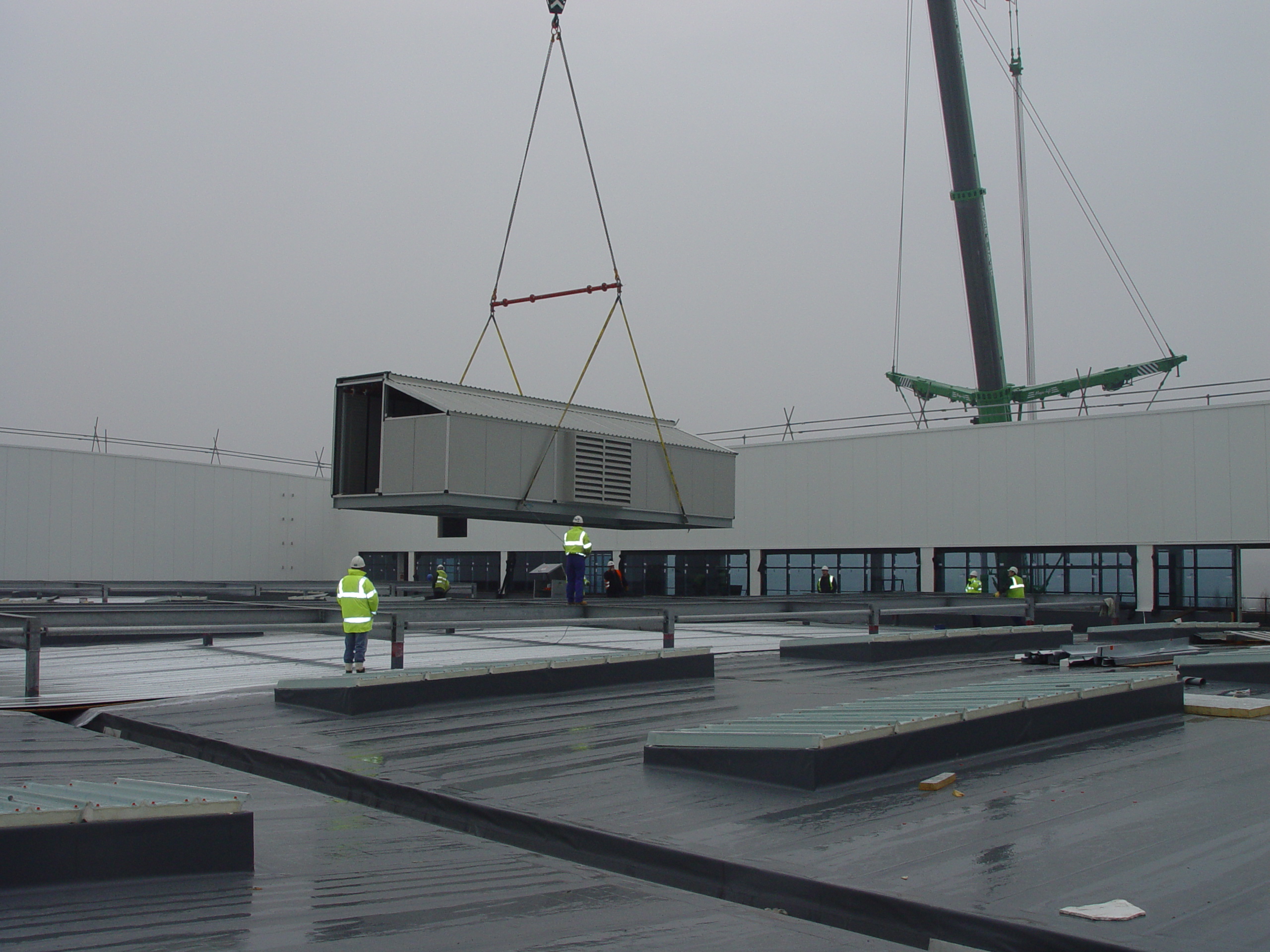 Rooftop Air Handling Unit plantroom installation at OKI — photograph 1