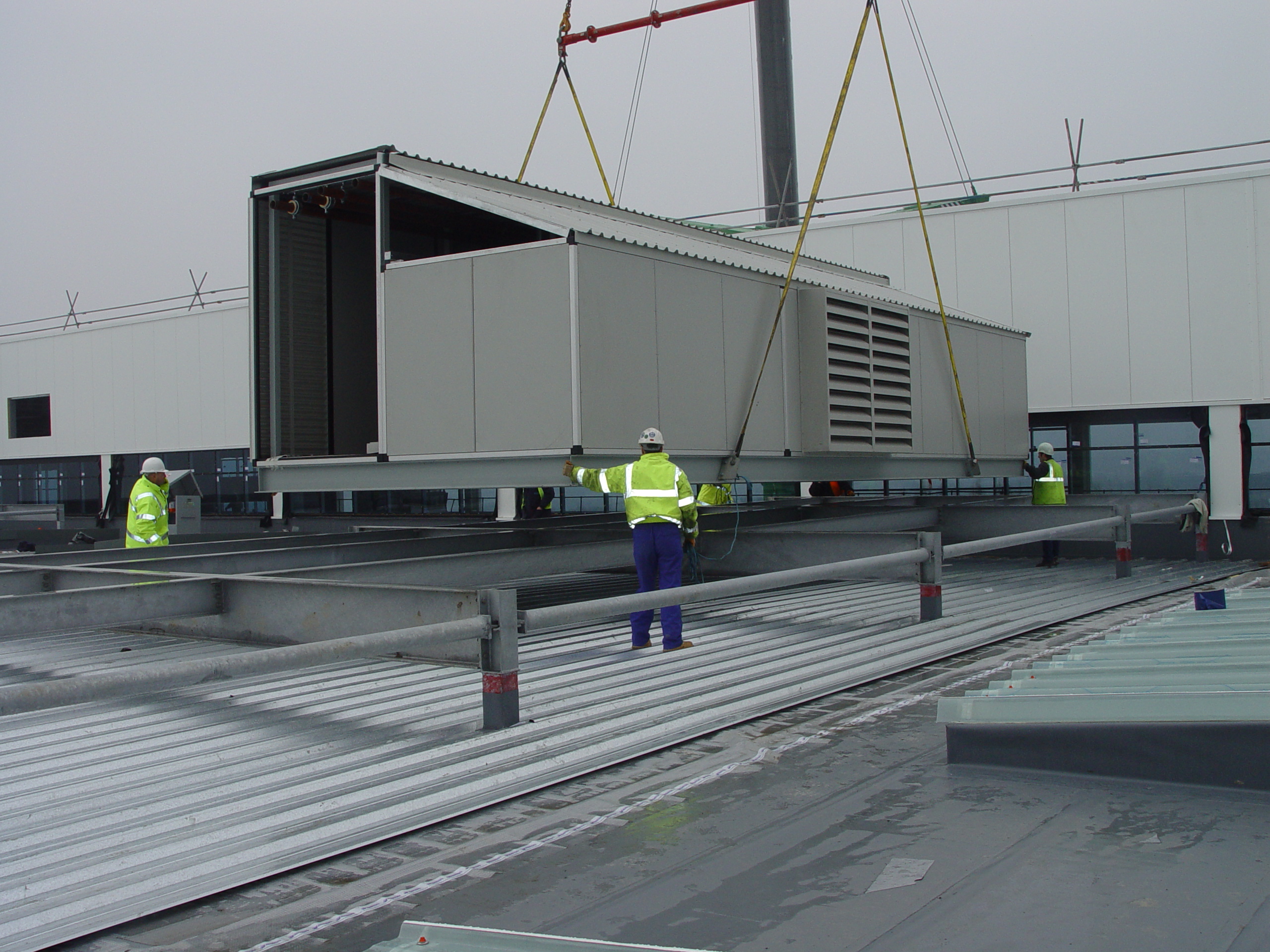 Rooftop Air Handling Unit plantroom installation at OKI — photograph 21