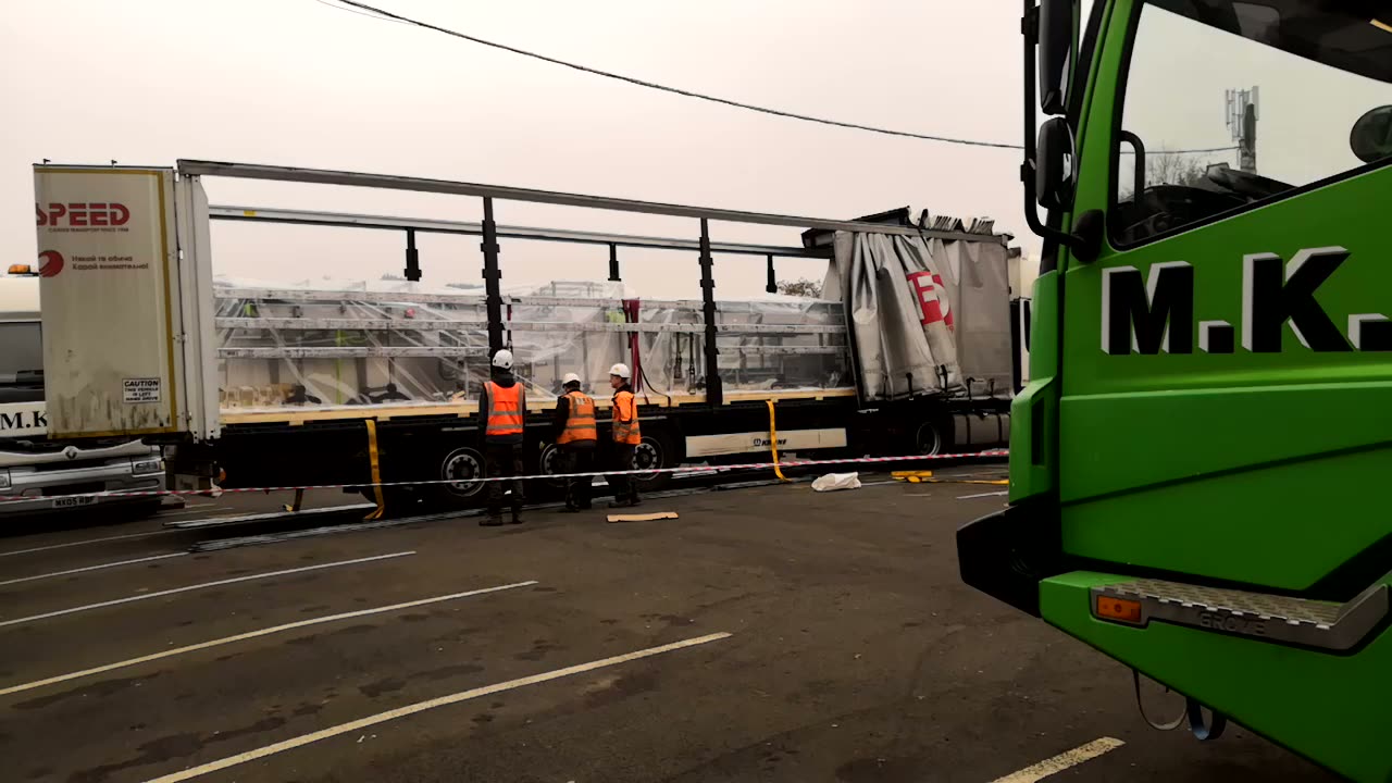 Unloading factory production machines